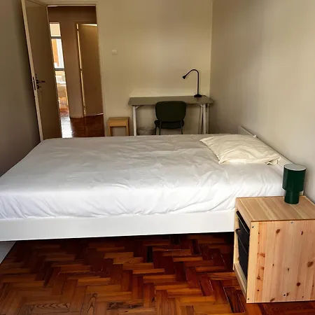 Do Bairro Hostel Lissabon