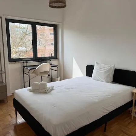 Do Bairro Hostel Lissabon