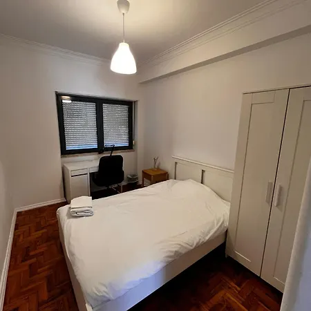 Do Bairro Hostel