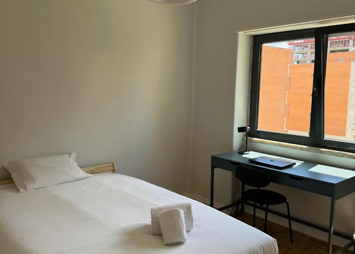 Do Bairro Hostel